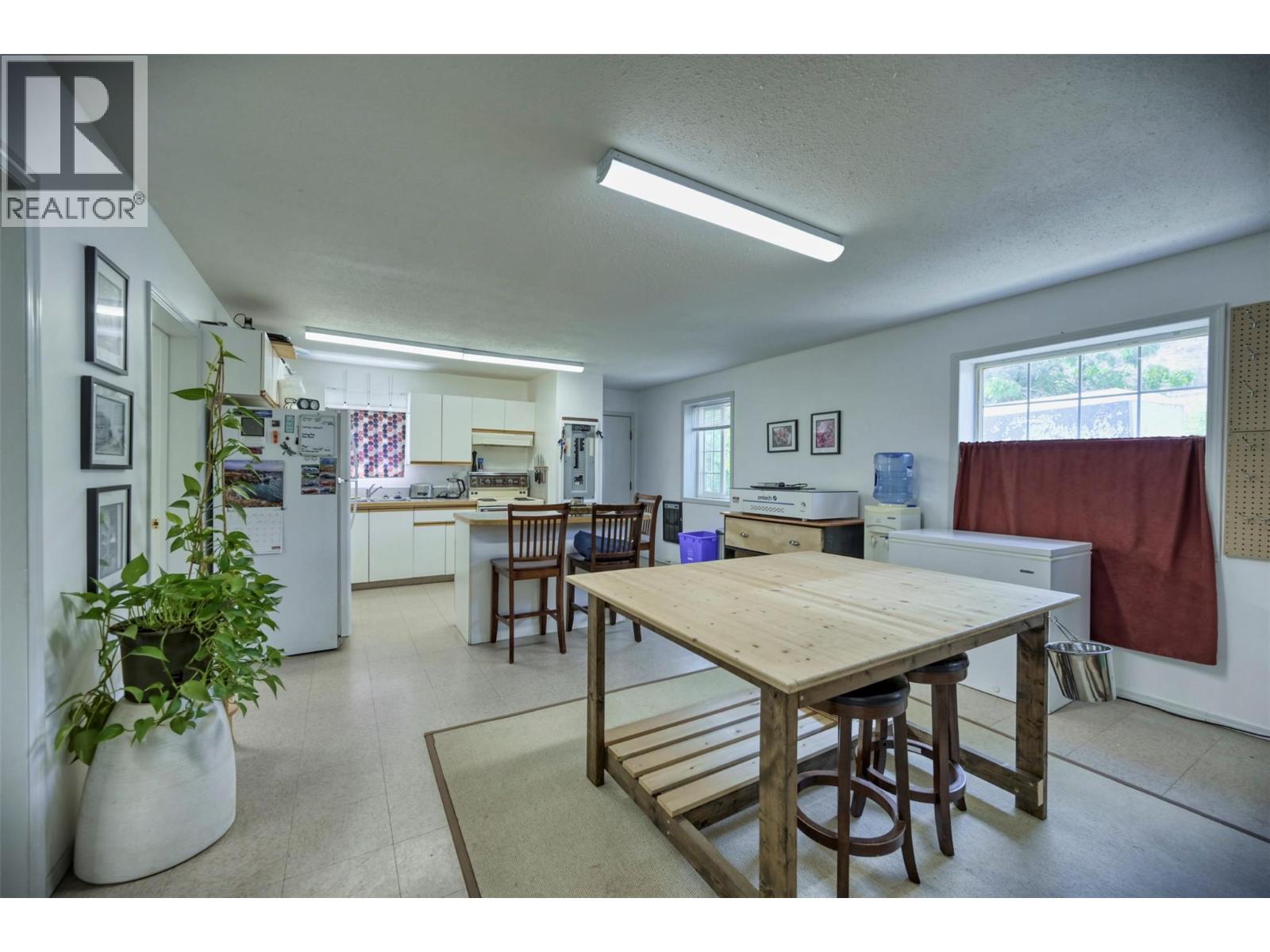 10150 146th Avenue Osoyoos Photo 13