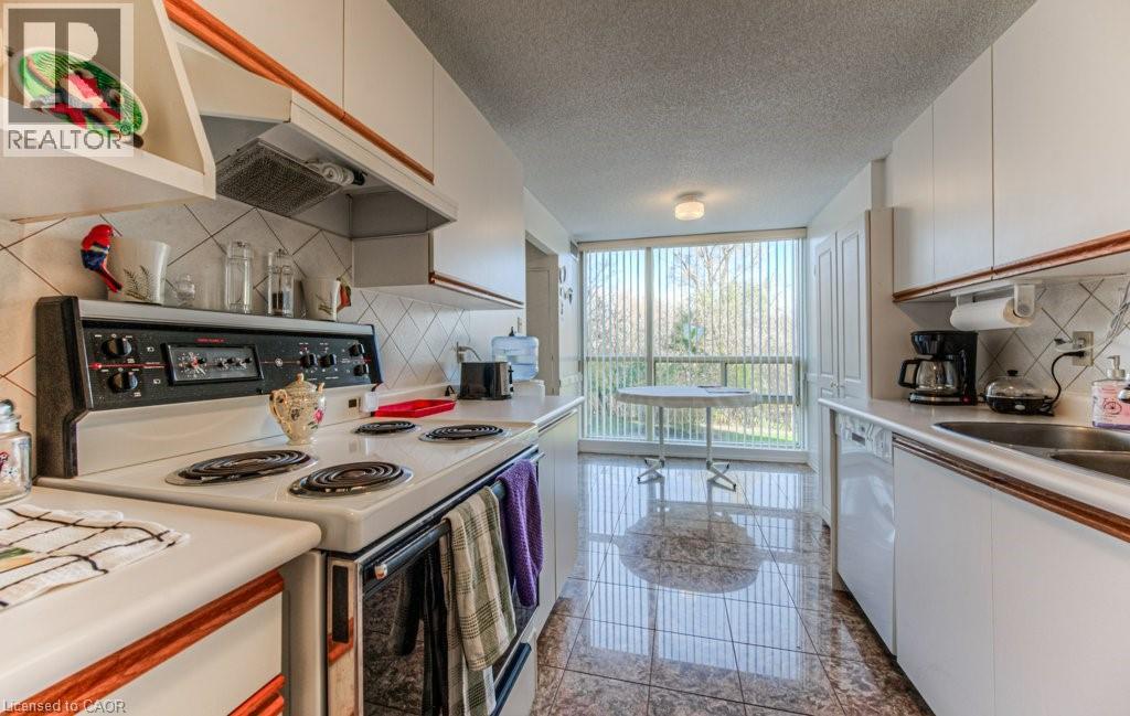 55 Blue Springs Drive Unit# 207, Waterloo, Ontario  N2J 4T3 - Photo 16 - 40772240