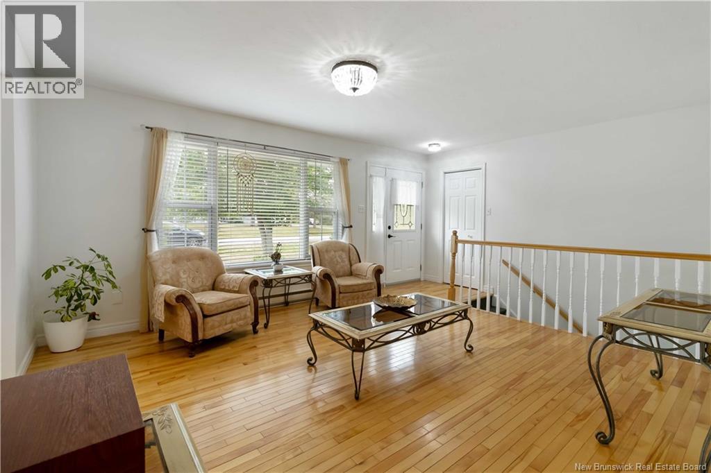 27 Parkin Street, Salisbury, New Brunswick  E4J 2N3 - Photo 7 - NB127045