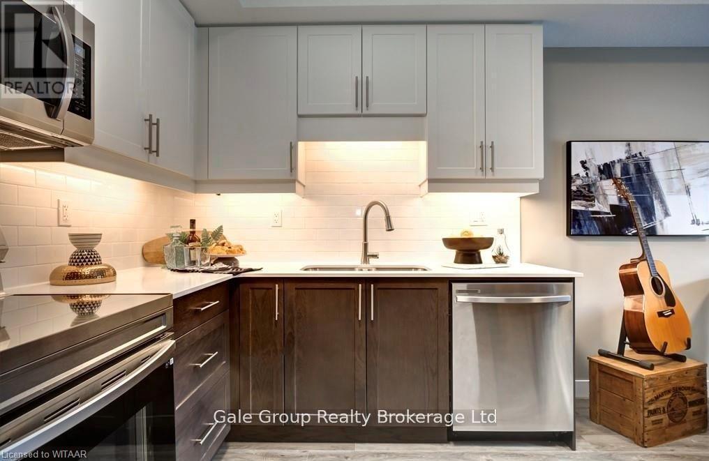 E2 - 439 Athlone Avenue, Woodstock, Ontario  N4V 0C8 - Photo 5 - X12418598