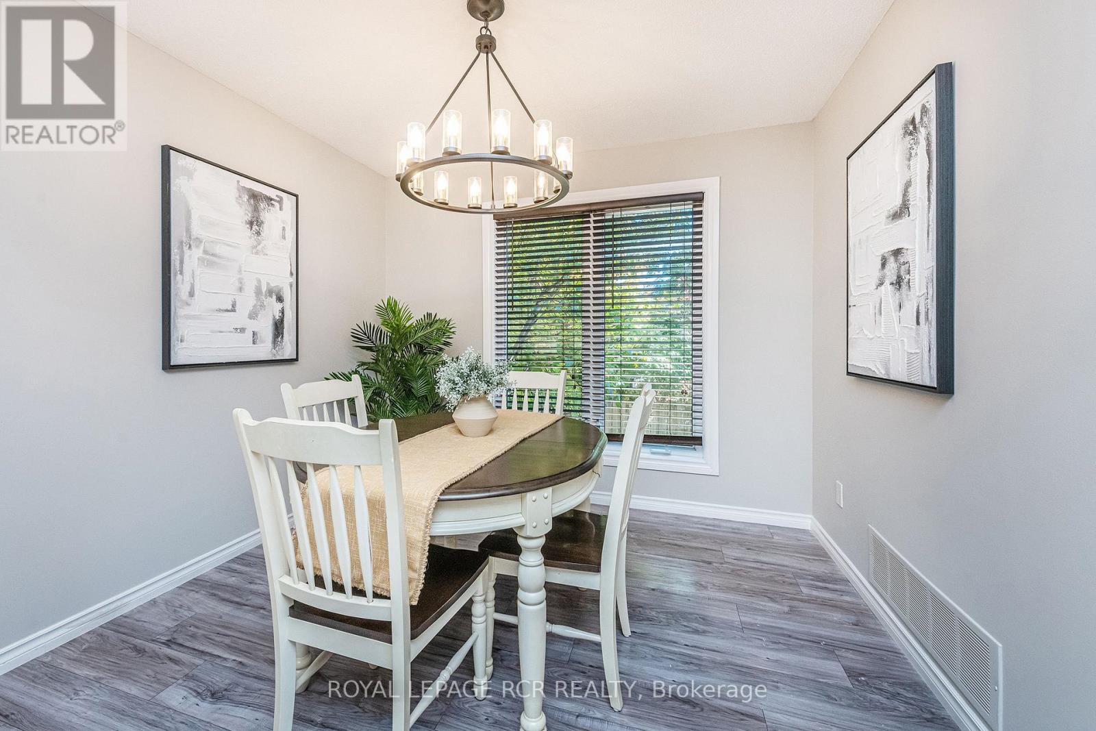 19 Shenstone Avenue, Brampton, Ontario  L6Z 2Y9 - Photo 10 - W12418337
