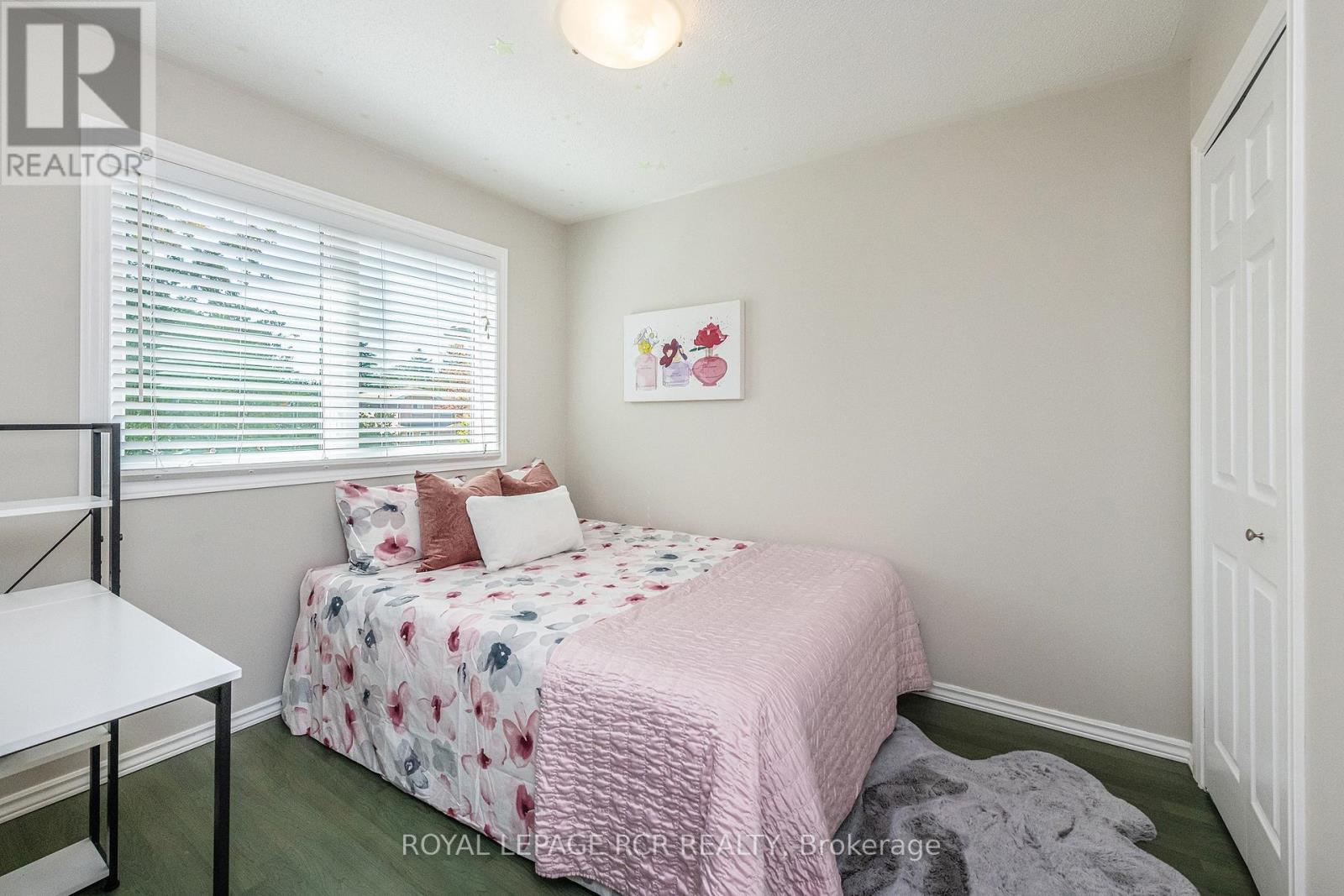 19 Shenstone Avenue, Brampton, Ontario  L6Z 2Y9 - Photo 14 - W12418337