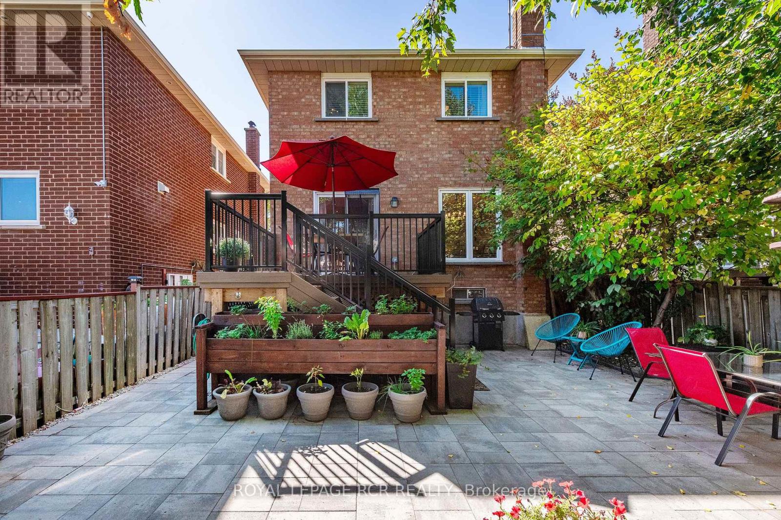 19 Shenstone Avenue, Brampton, Ontario  L6Z 2Y9 - Photo 24 - W12418337