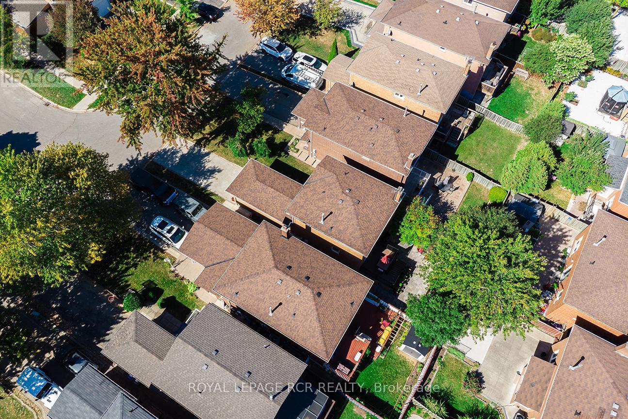 19 Shenstone Avenue, Brampton, Ontario  L6Z 2Y9 - Photo 29 - W12418337