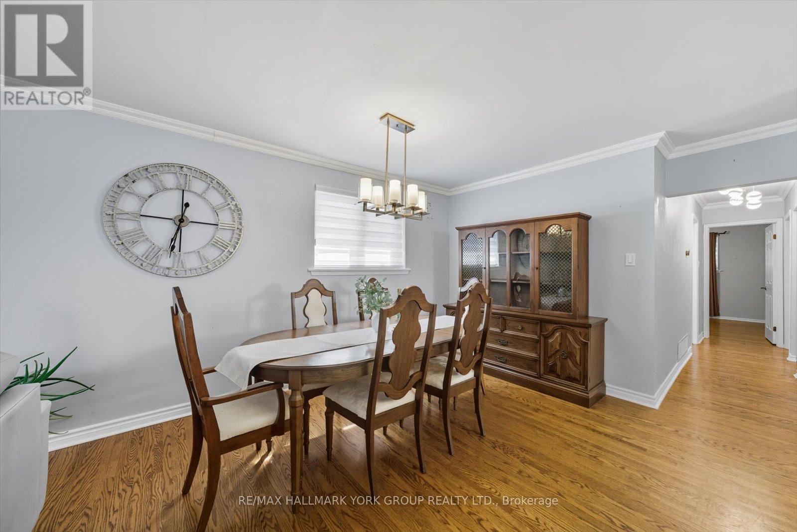 27 Bromley Crescent, Brampton, Ontario  L6T 1Z2 - Photo 10 - W12418399