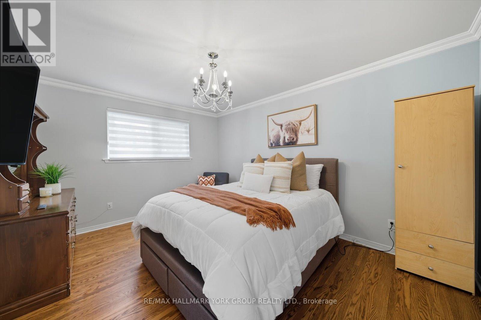 27 Bromley Crescent, Brampton, Ontario  L6T 1Z2 - Photo 24 - W12418399