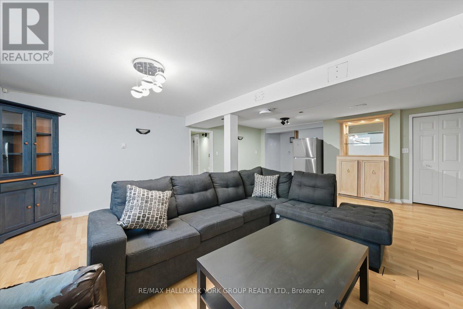 27 Bromley Crescent, Brampton, Ontario  L6T 1Z2 - Photo 34 - W12418399
