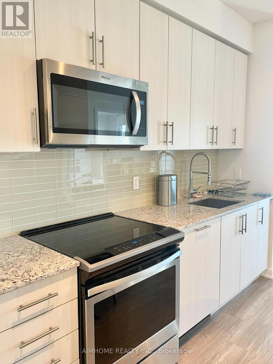1014 - 4055 Parkside Village Drive, Mississauga, Ontario  L5B 0K8 - Photo 4 - W12418400
