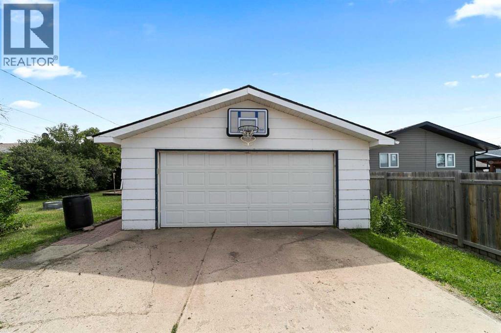 5612 50 Avenue, Killam, Alberta  T0B 2L0 - Photo 30 - A2240337
