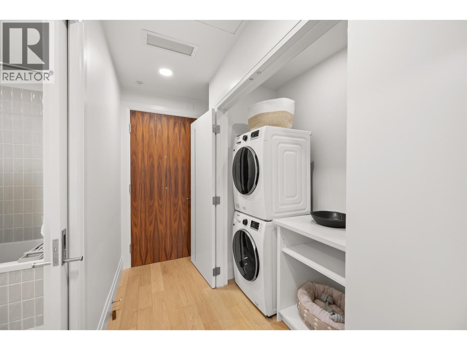 111 2550 Garden Drive, Vancouver, British Columbia  V5N 4X6 - Photo 16 - R3050121