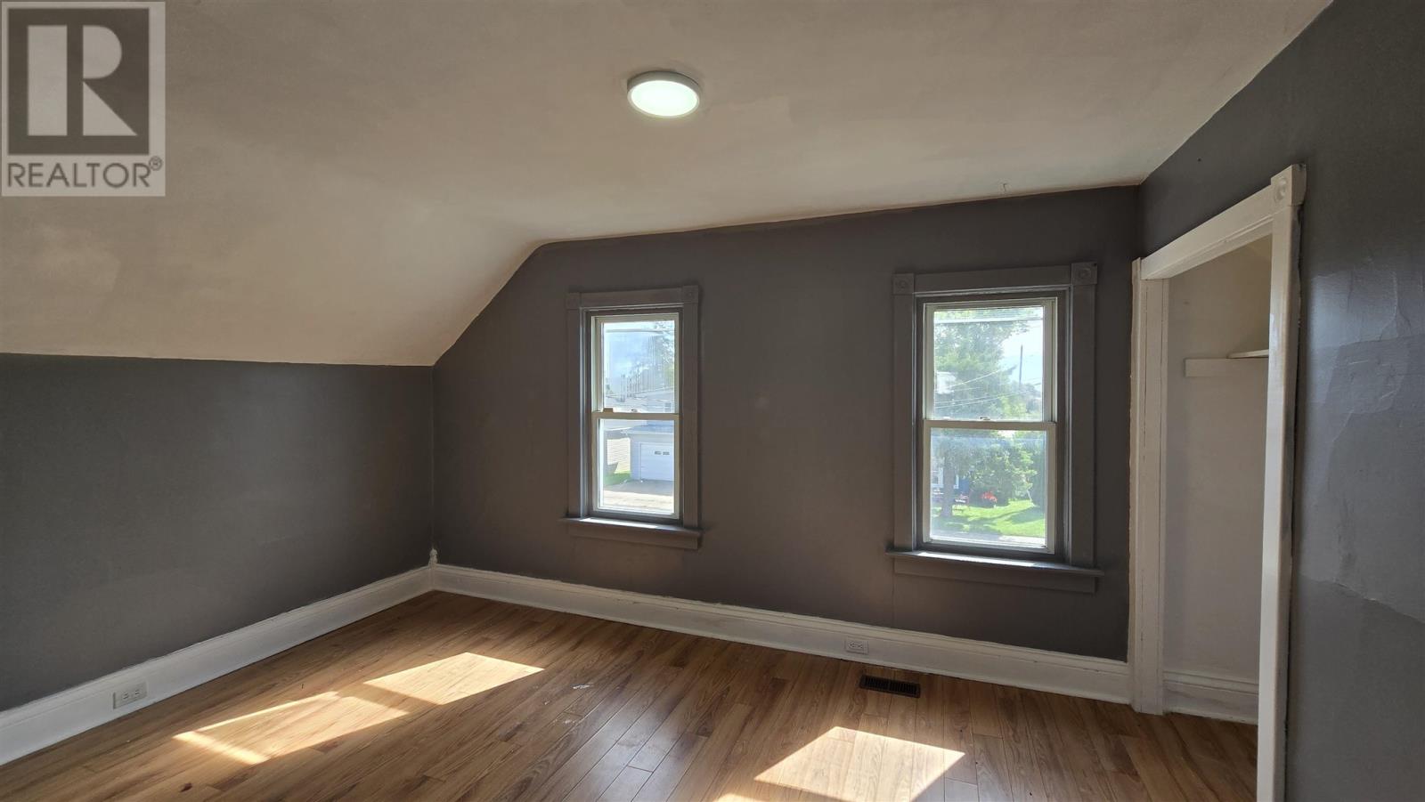 33 Pardee Ave, Sault Ste. Marie, Ontario  P6B 1V9 - Photo 12 - SM252698