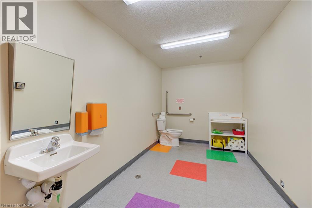 603 Colborne Street Unit# 2, Brantford, Ontario  N3S 7S8 - Photo 12 - 40768928