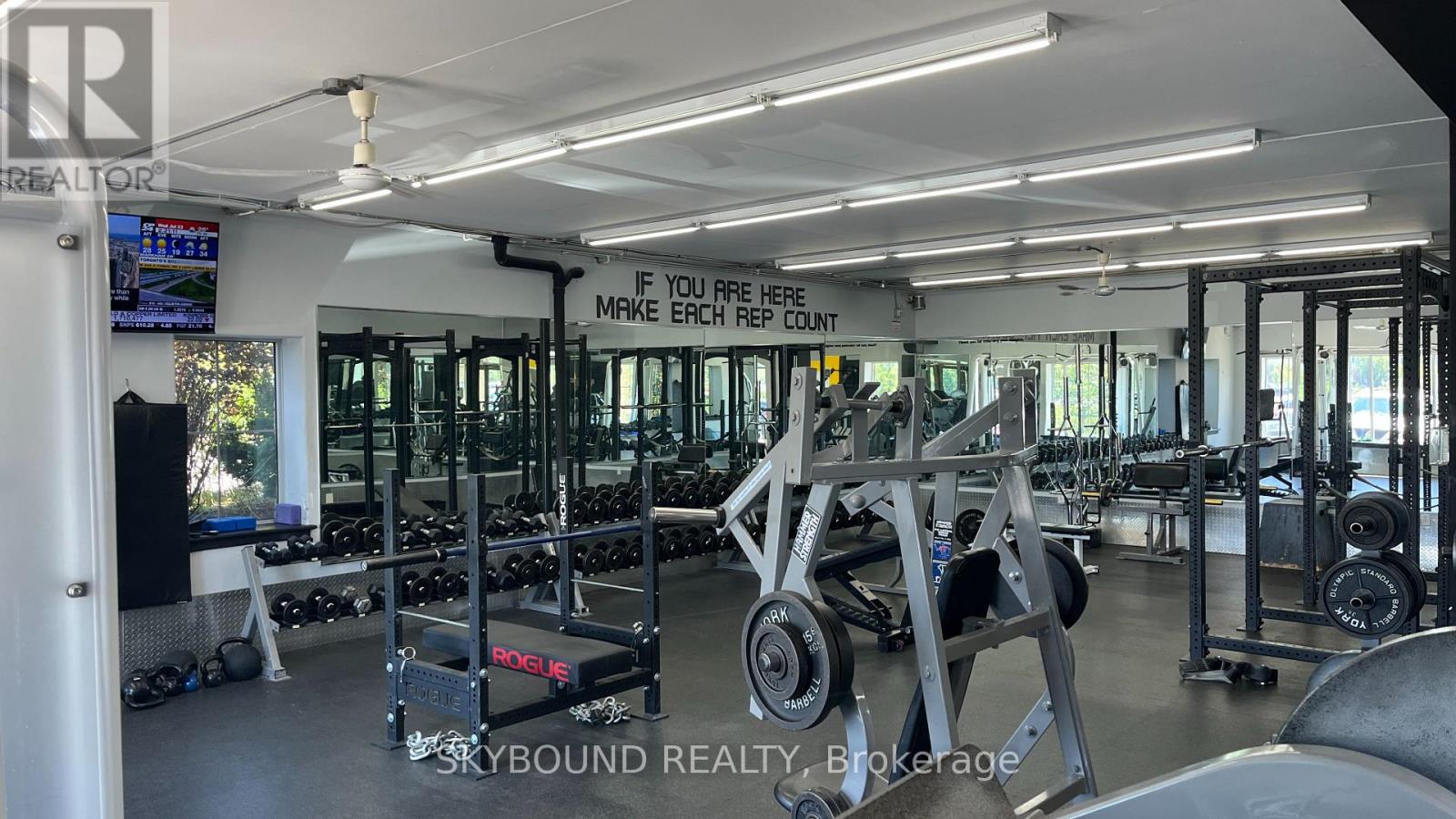 Unit 5 - 170 Lakeview Crescent, Orangeville, Ontario  L9W 5J7 - Photo 2 - W12365173