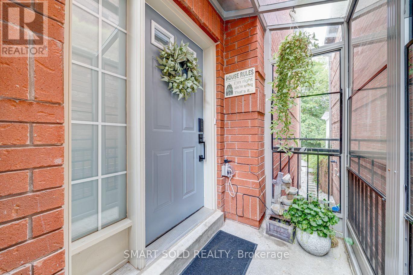 30 Crispin Court, Markham (Buttonville), Ontario  L3R 4G6 - Photo 23 - N12417912