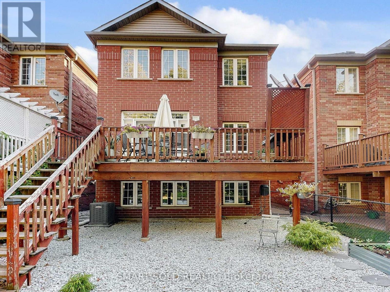 30 Crispin Court, Markham (Buttonville), Ontario  L3R 4G6 - Photo 25 - N12417912
