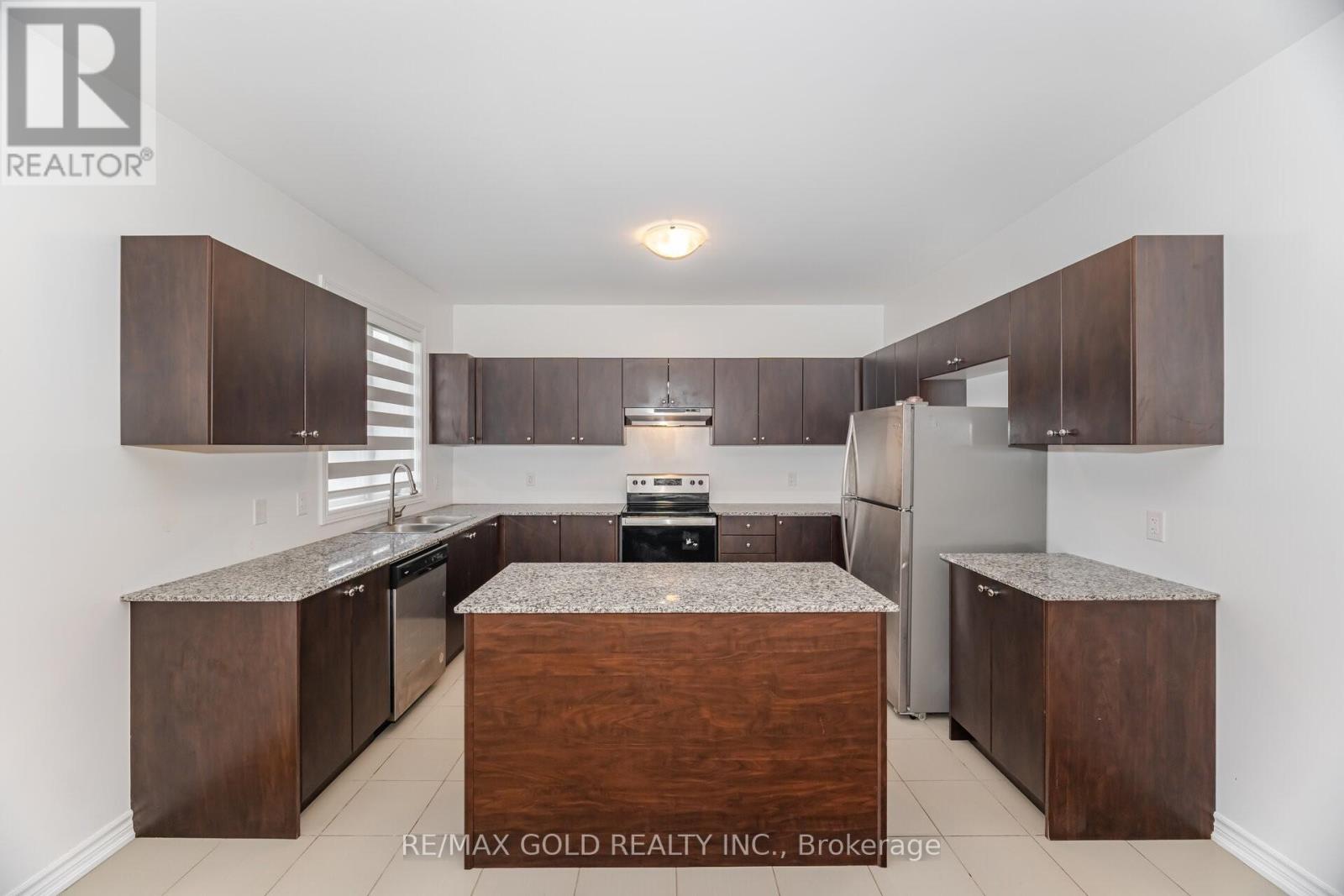 37 Corbett Street, Southgate, Ontario  N0C 1B0 - Photo 8 - X12415205