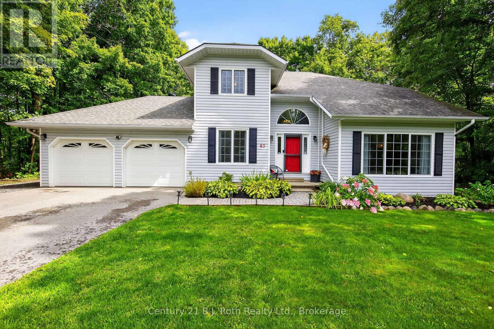 83 WOZNIAK ROAD, Penetanguishene, Ontario