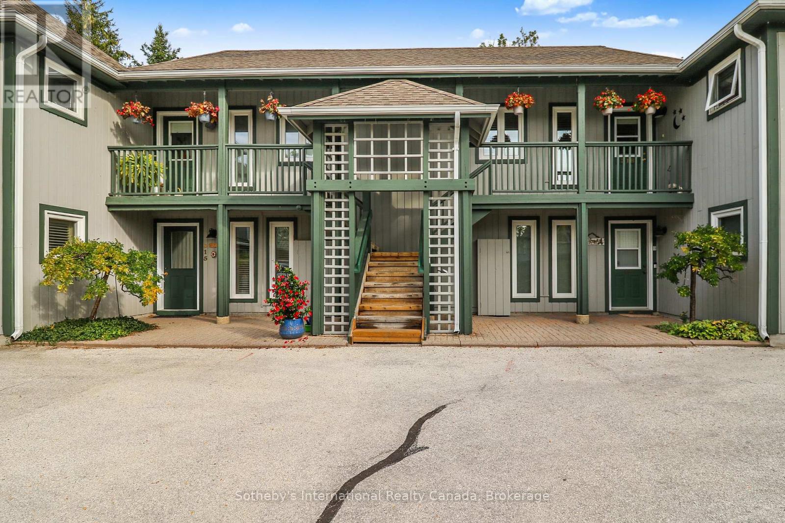 318 MARINERS WAY, Collingwood, Ontario
