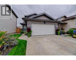420 Silkstone Crescent W Copperwood, Lethbridge, Ca