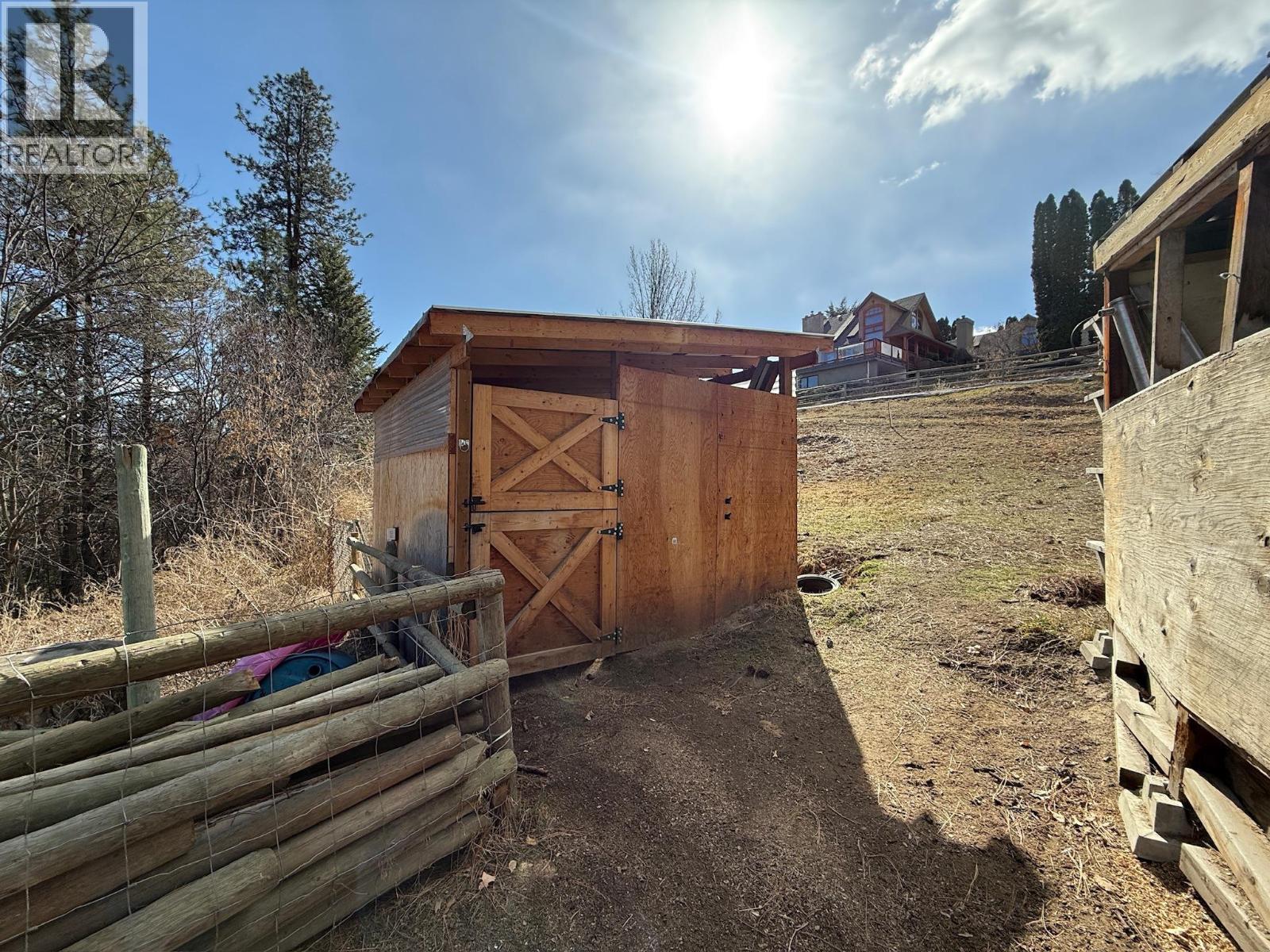 2211 West Bench Drive, Penticton, British Columbia  V2A 8Z8 - Photo 38 - 10339823