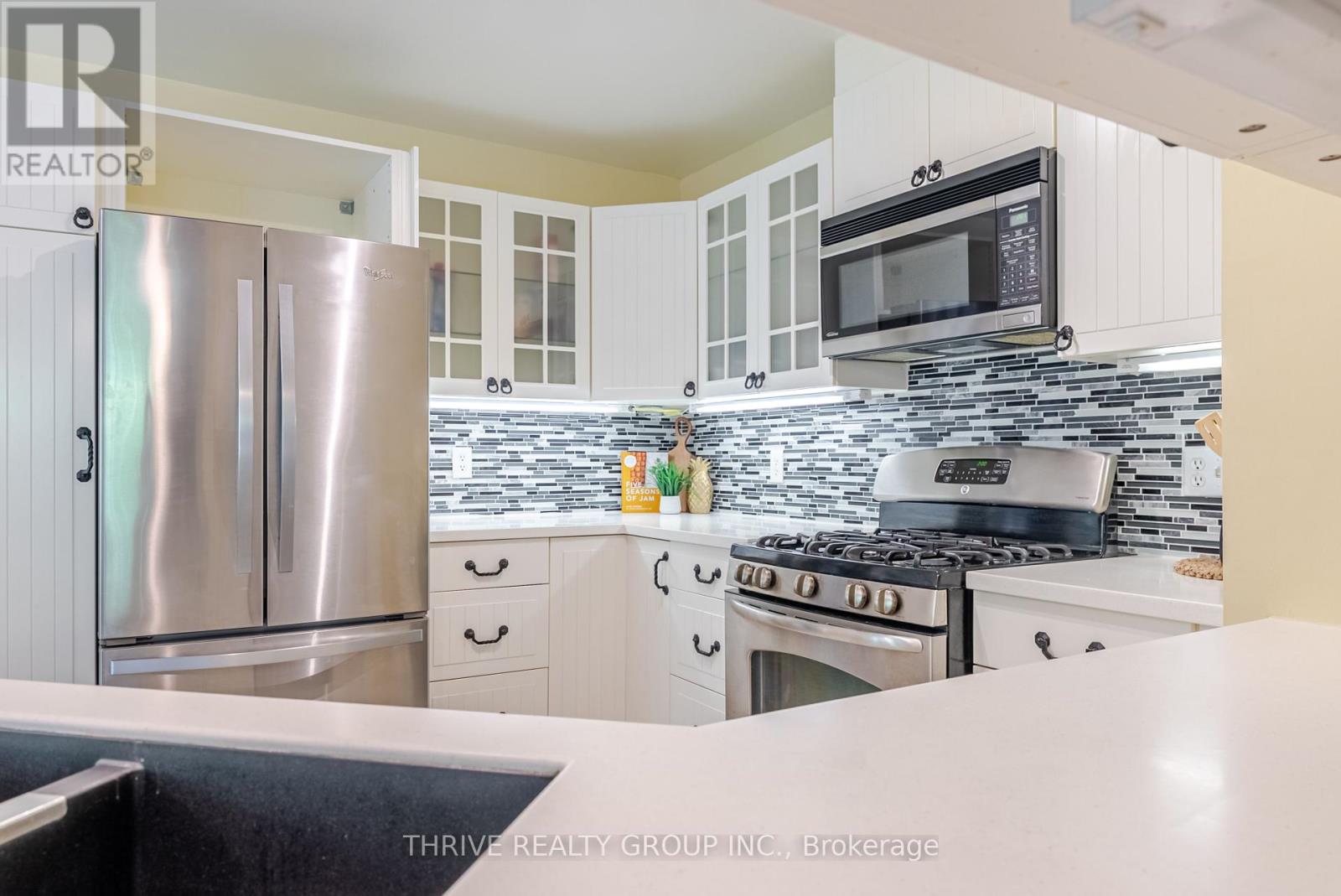 15 - 875 Thistledown Way, London North, Ontario  N6G 5G5 - Photo 11 - X12418682
