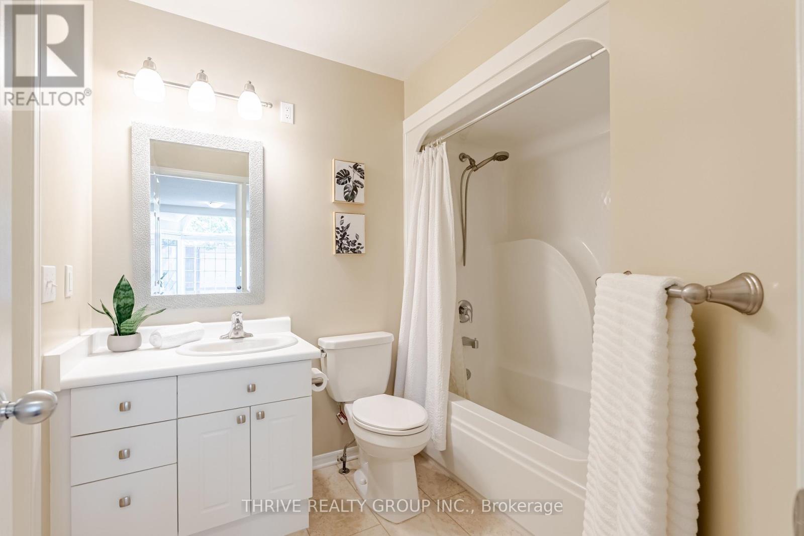 15 - 875 Thistledown Way, London North, Ontario  N6G 5G5 - Photo 16 - X12418682