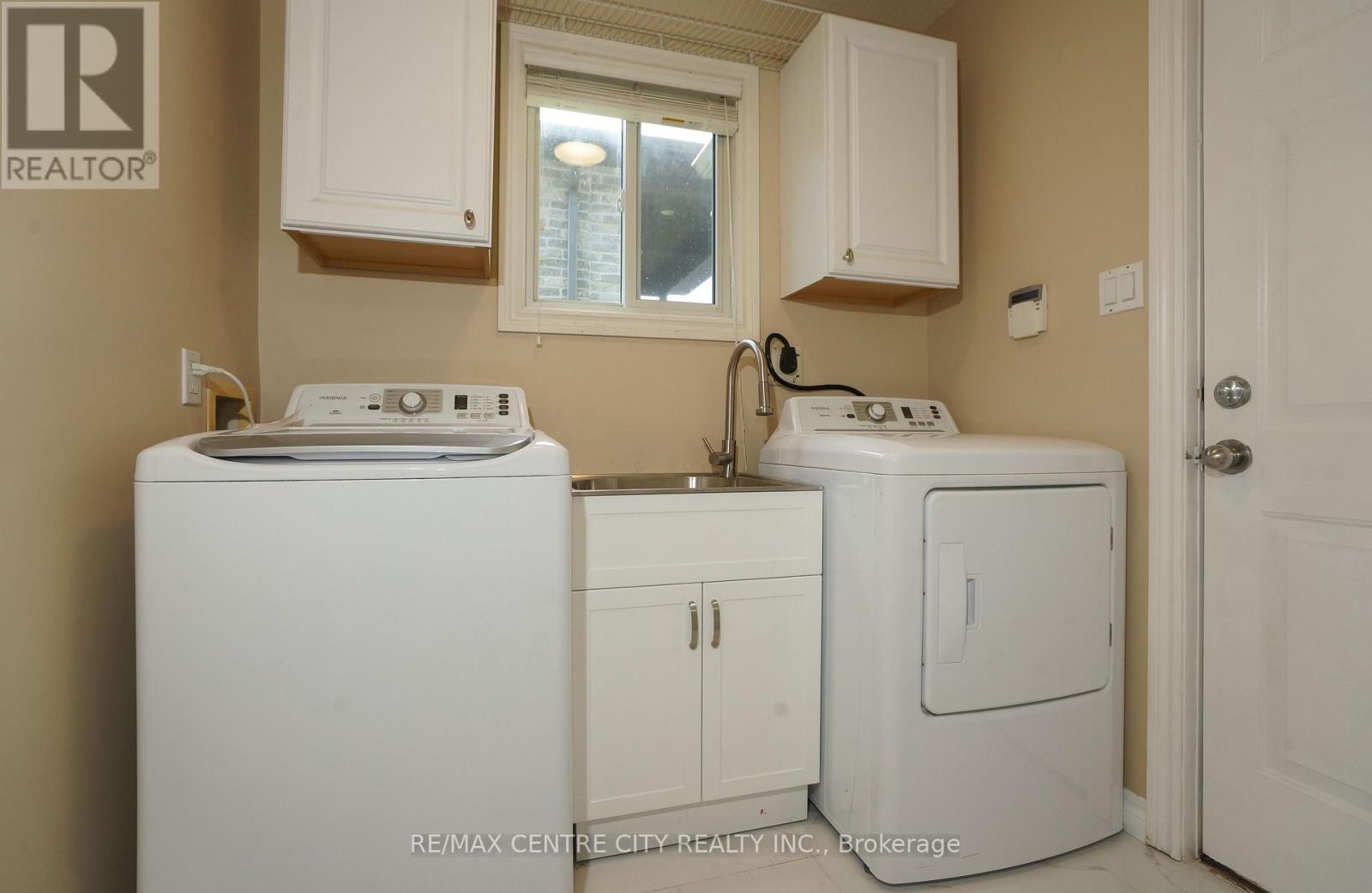 742 Marigold Street Sw, London North, Ontario  N5X 4J3 - Photo 11 - X12418703