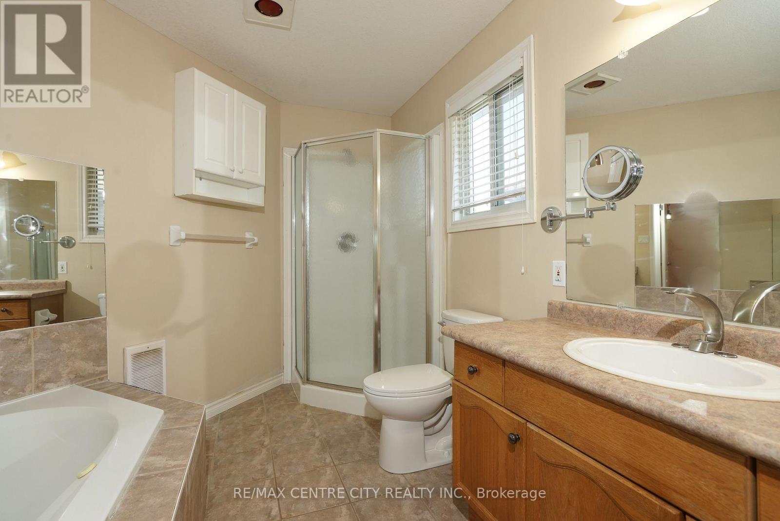 742 Marigold Street Sw, London North, Ontario  N5X 4J3 - Photo 15 - X12418703
