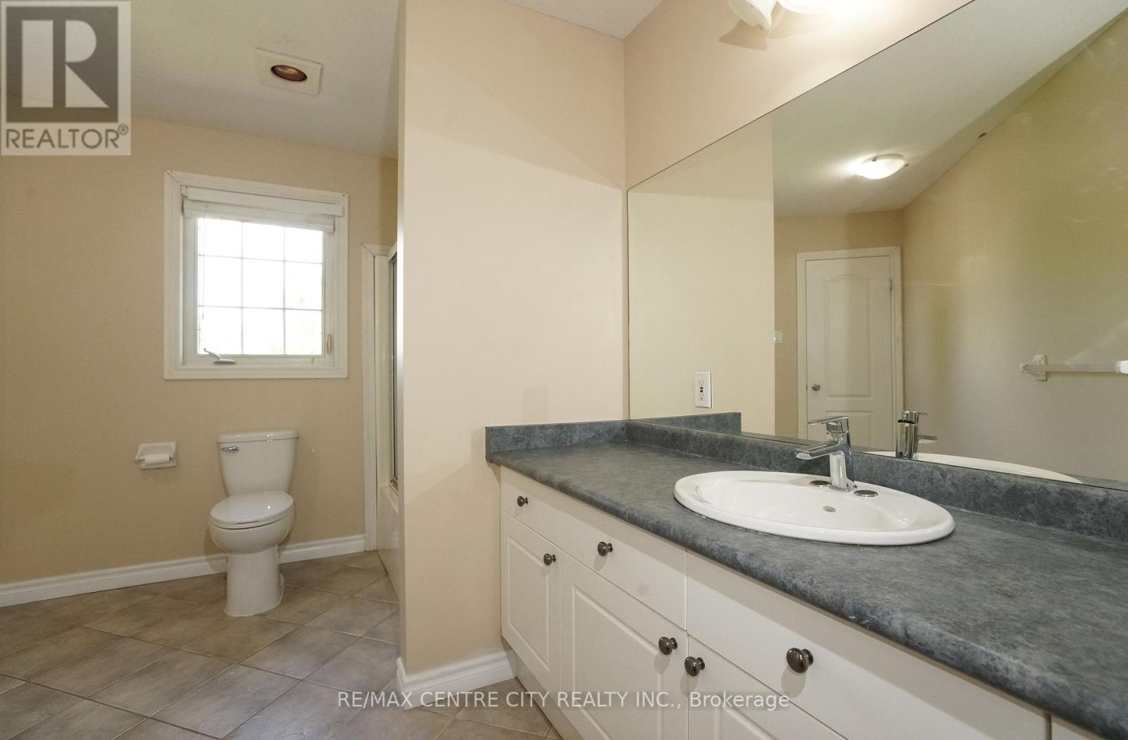 742 Marigold Street Sw, London North, Ontario  N5X 4J3 - Photo 20 - X12418703