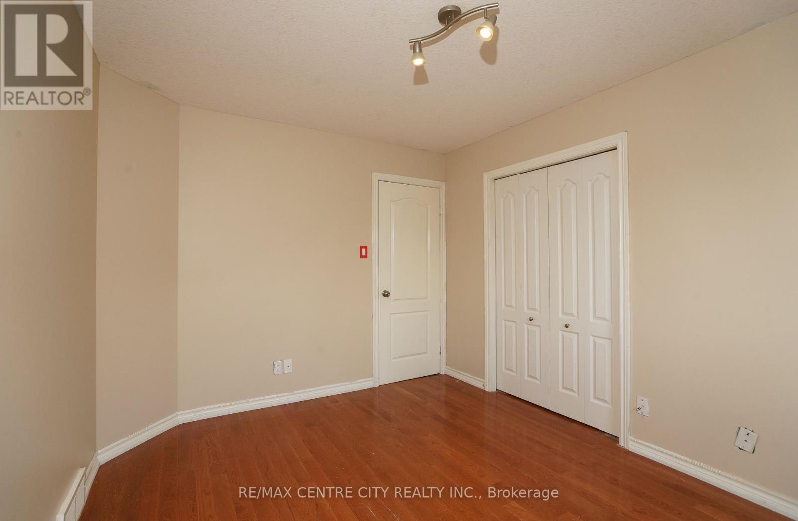 742 Marigold Street Sw, London North, Ontario  N5X 4J3 - Photo 25 - X12418703