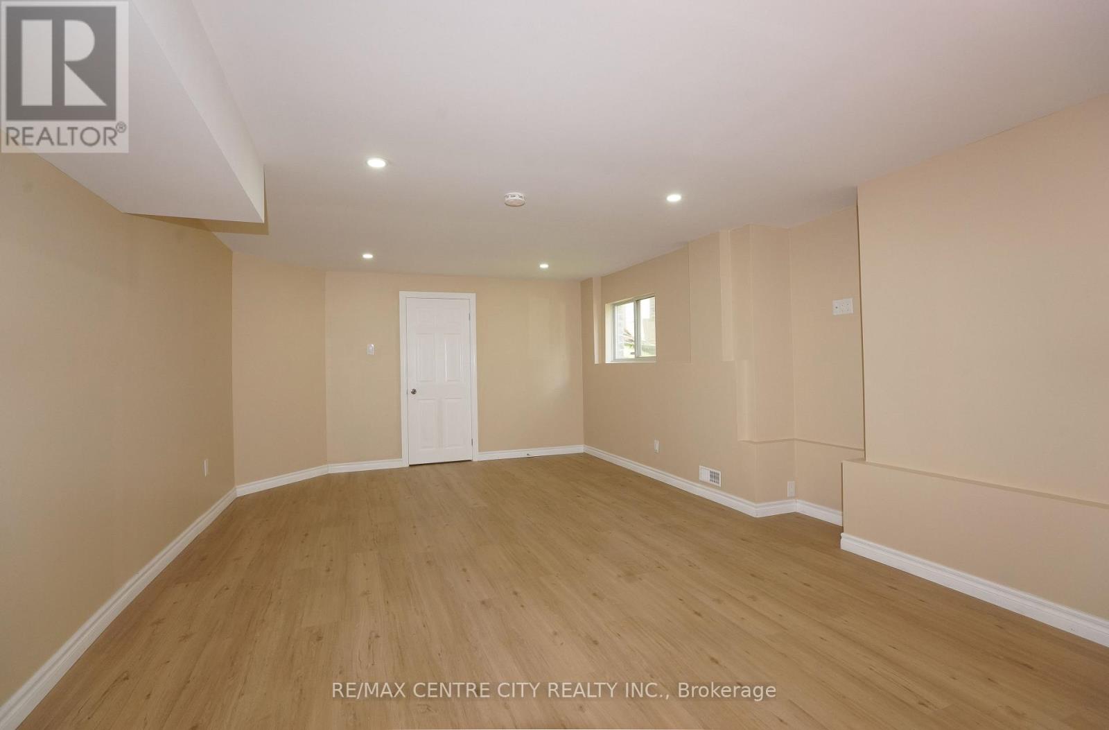 742 Marigold Street Sw, London North, Ontario  N5X 4J3 - Photo 27 - X12418703