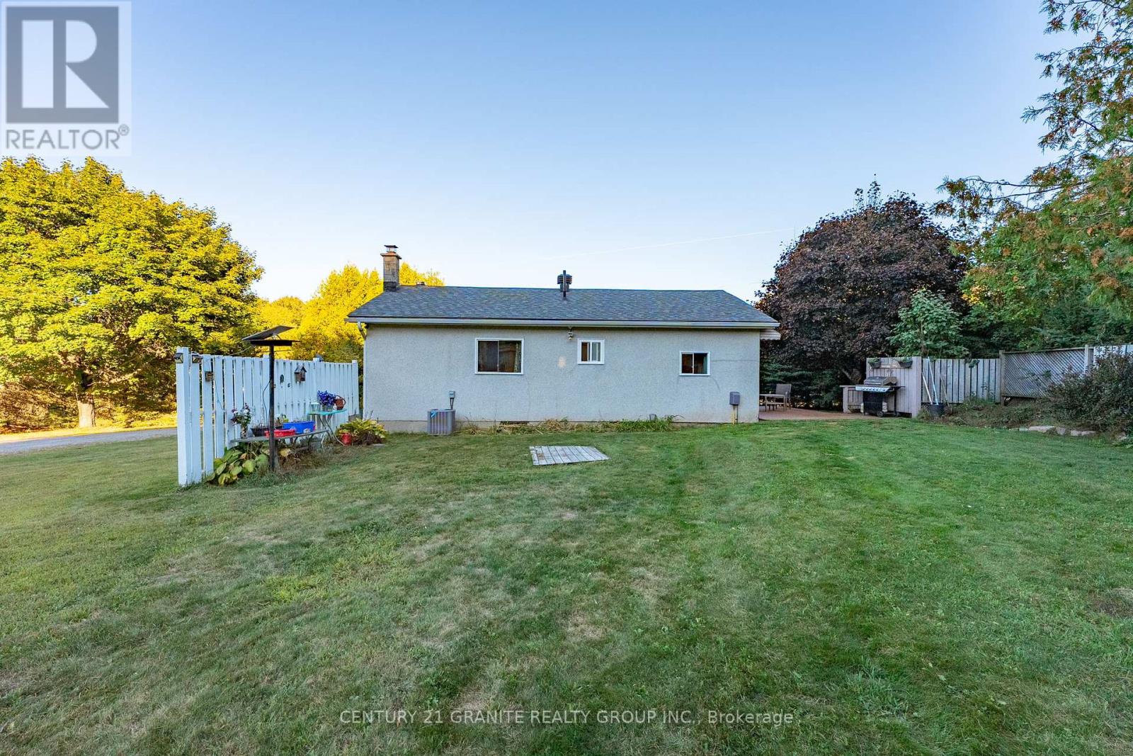 940 Mayo Lake Road, Carlow/mayo, Ontario  K0L 2M0 - Photo 26 - X12418657