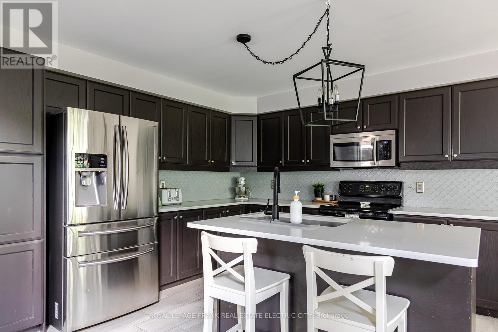 664 Tully Crescent, Peterborough, Ontario  K9K 0A9 - Photo 18 - X12418667