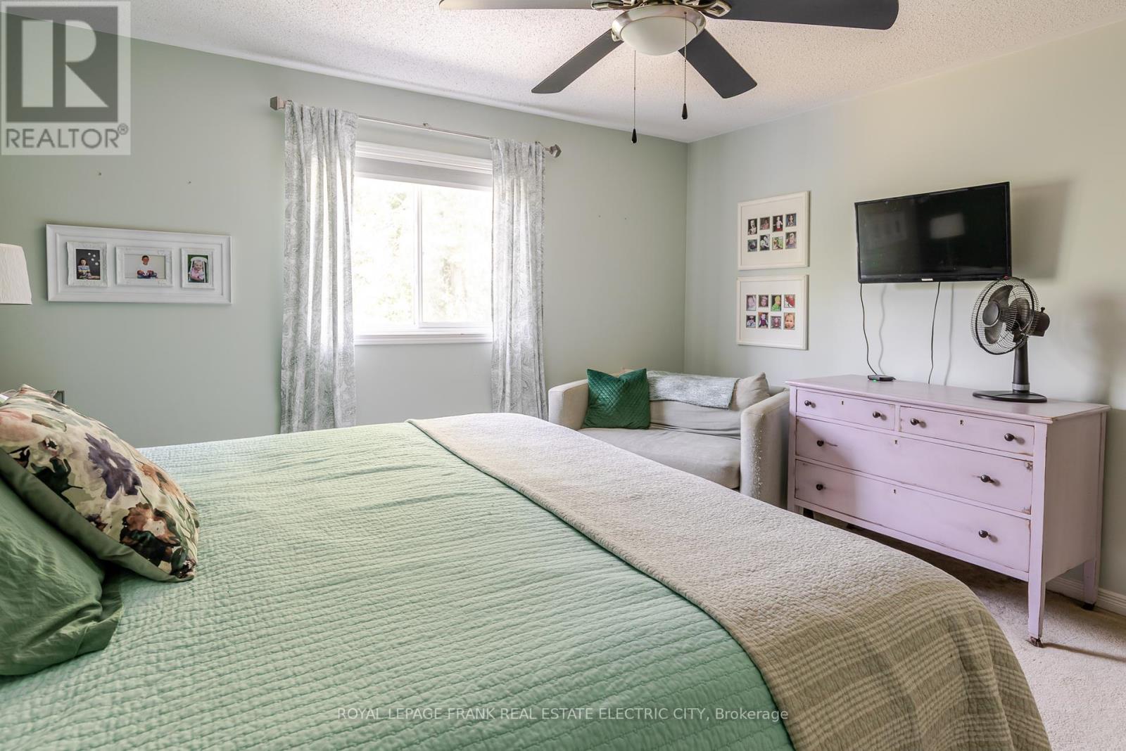 664 Tully Crescent, Peterborough, Ontario  K9K 0A9 - Photo 31 - X12418667