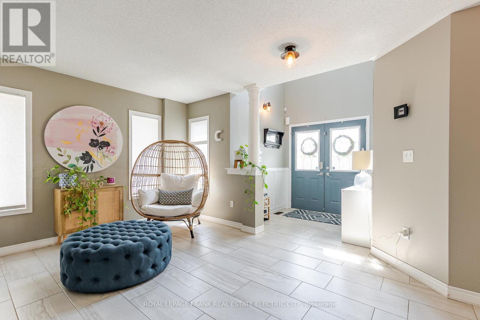 664 Tully Crescent, Peterborough, Ontario  K9K 0A9 - Photo 7 - X12418667
