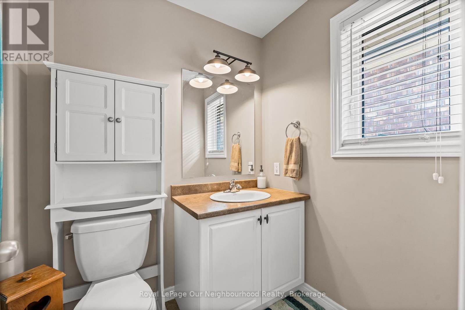 444 Florence Drive, Peterborough North, Ontario  K9J 0J1 - Photo 19 - X12418673