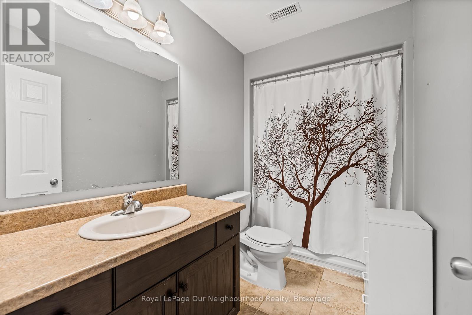 444 Florence Drive, Peterborough North, Ontario  K9J 0J1 - Photo 24 - X12418673