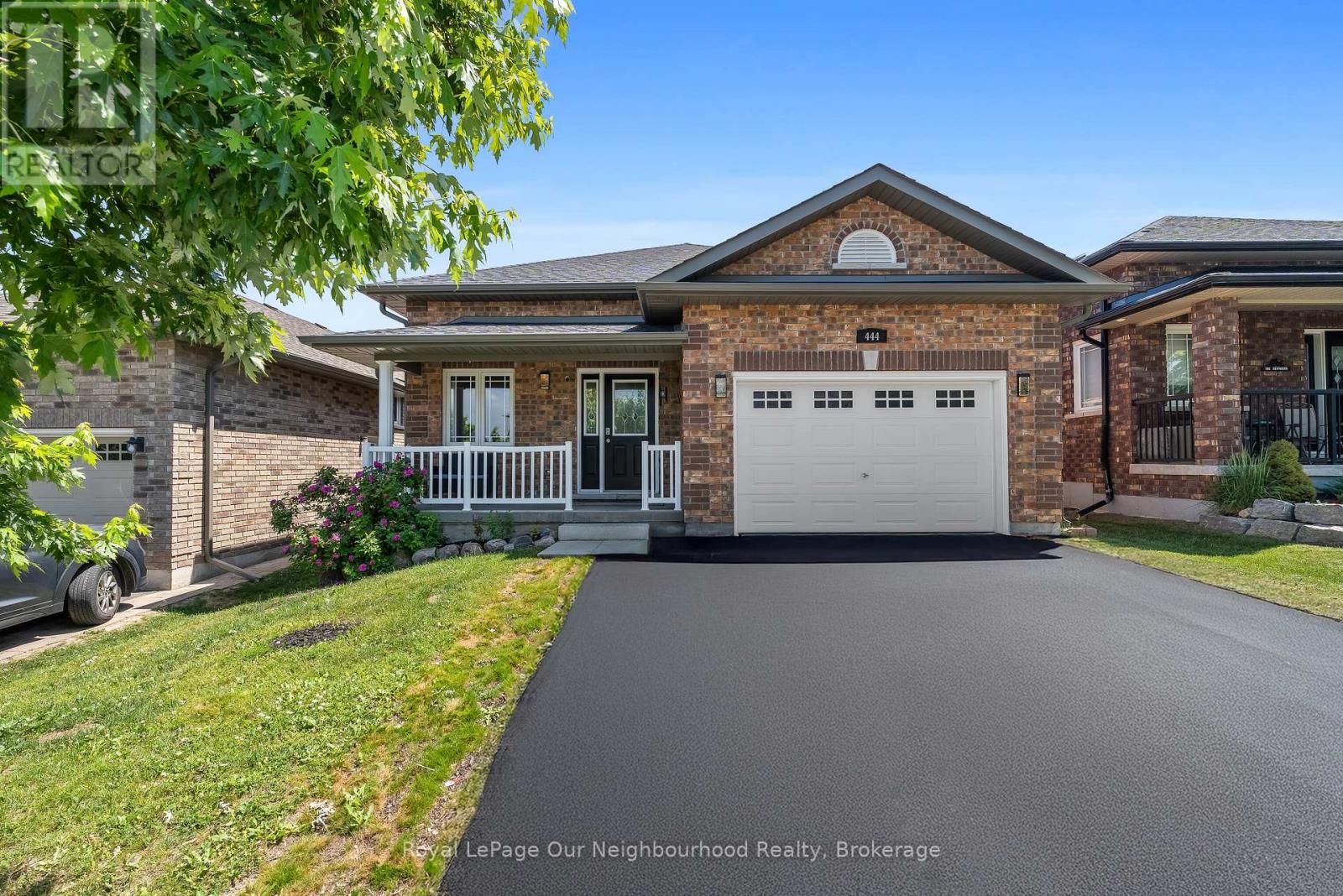 444 Florence Drive, Peterborough North, Ontario  K9J 0J1 - Photo 3 - X12418673