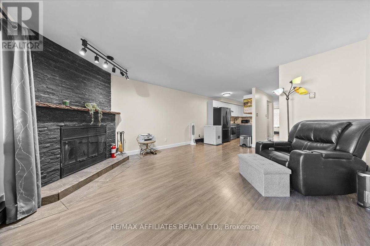 A - 6643 Bilberry Drive, Ottawa, Ontario  K1C 4N5 - Photo 12 - X12418649