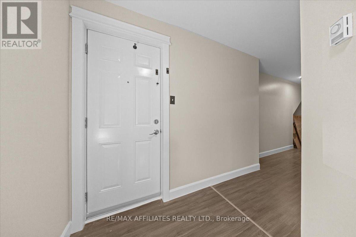 A - 6643 Bilberry Drive, Ottawa, Ontario  K1C 4N5 - Photo 4 - X12418649