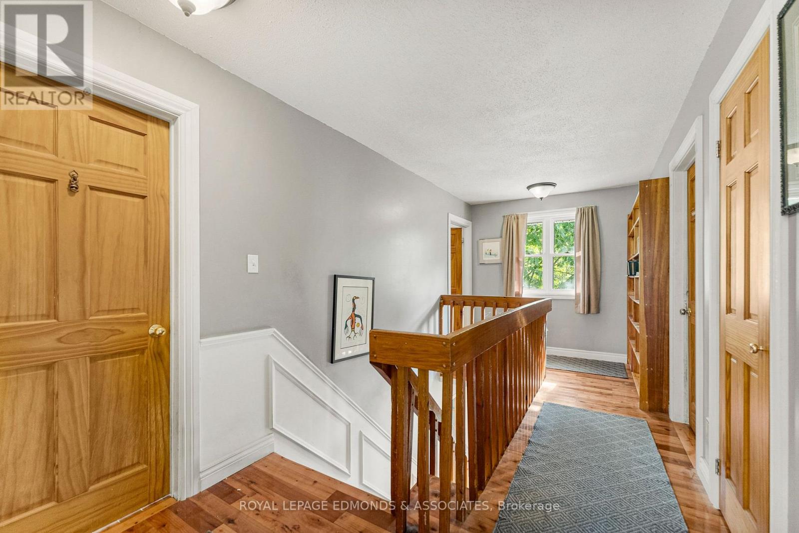 1095 Mountainview Drive, Laurentian Valley, Ontario  K8A 8E3 - Photo 23 - X12418688