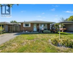 79 GARDINER Drive, Hamilton, Ontario