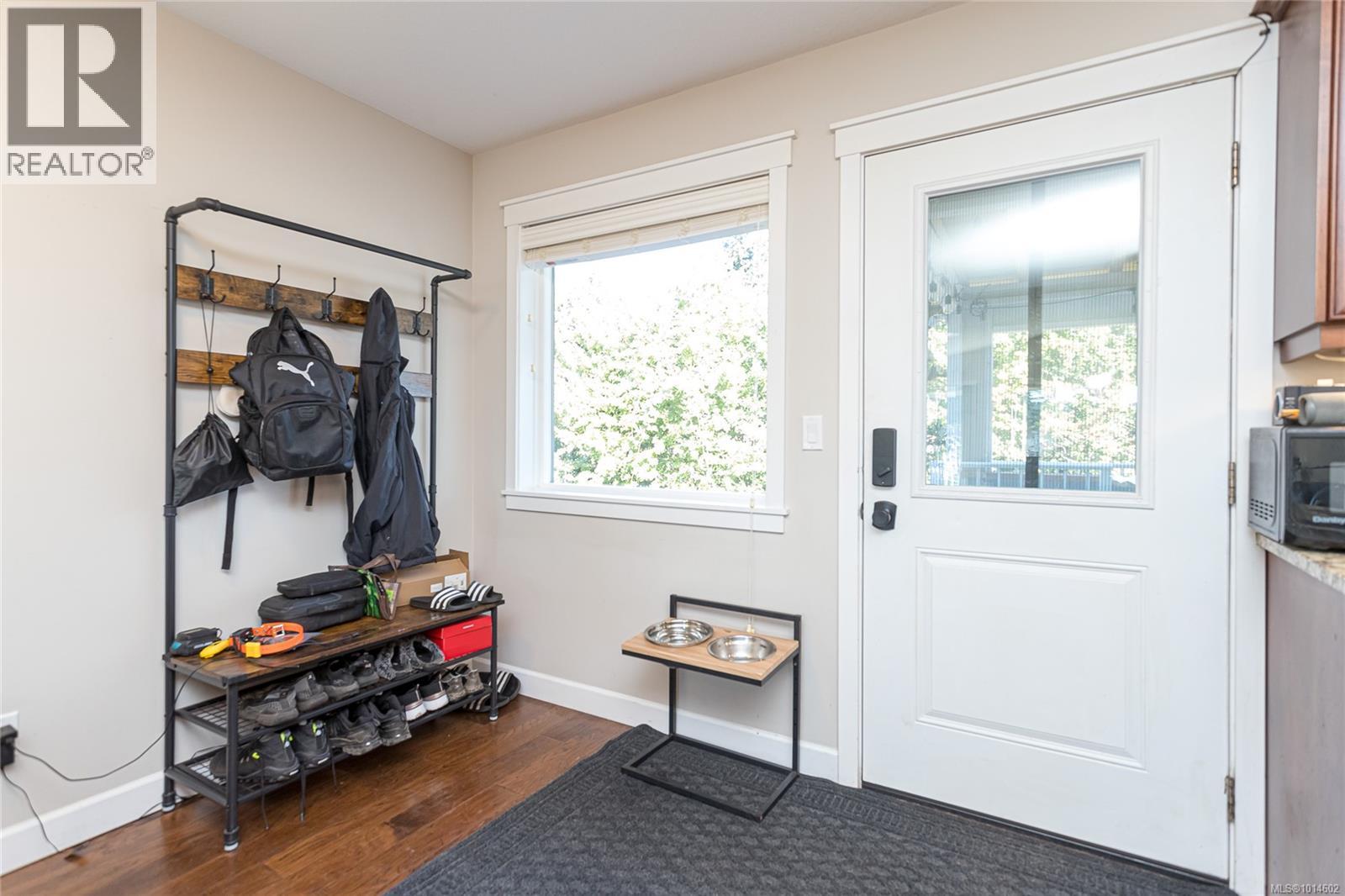 628 Alyssa Pl, Nanaimo, British Columbia  V9R 0H4 - Photo 2 - 1014602