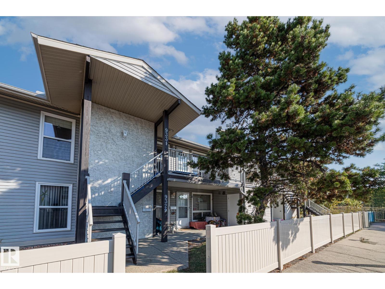 9331 172 St Nw, Edmonton, Alberta  T5T 3C3 - Photo 1 - E4458879