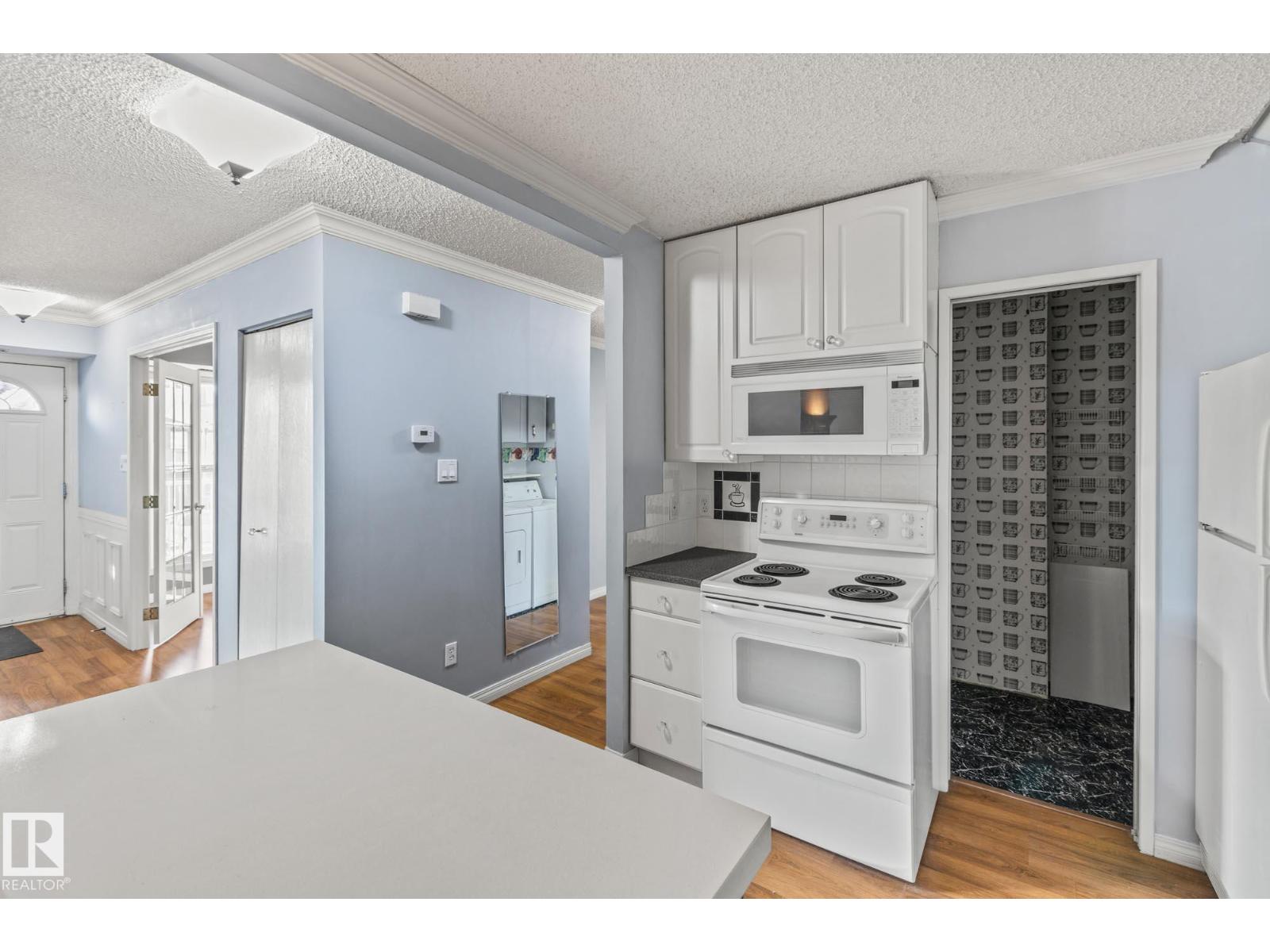 9331 172 St Nw, Edmonton, Alberta  T5T 3C3 - Photo 13 - E4458879