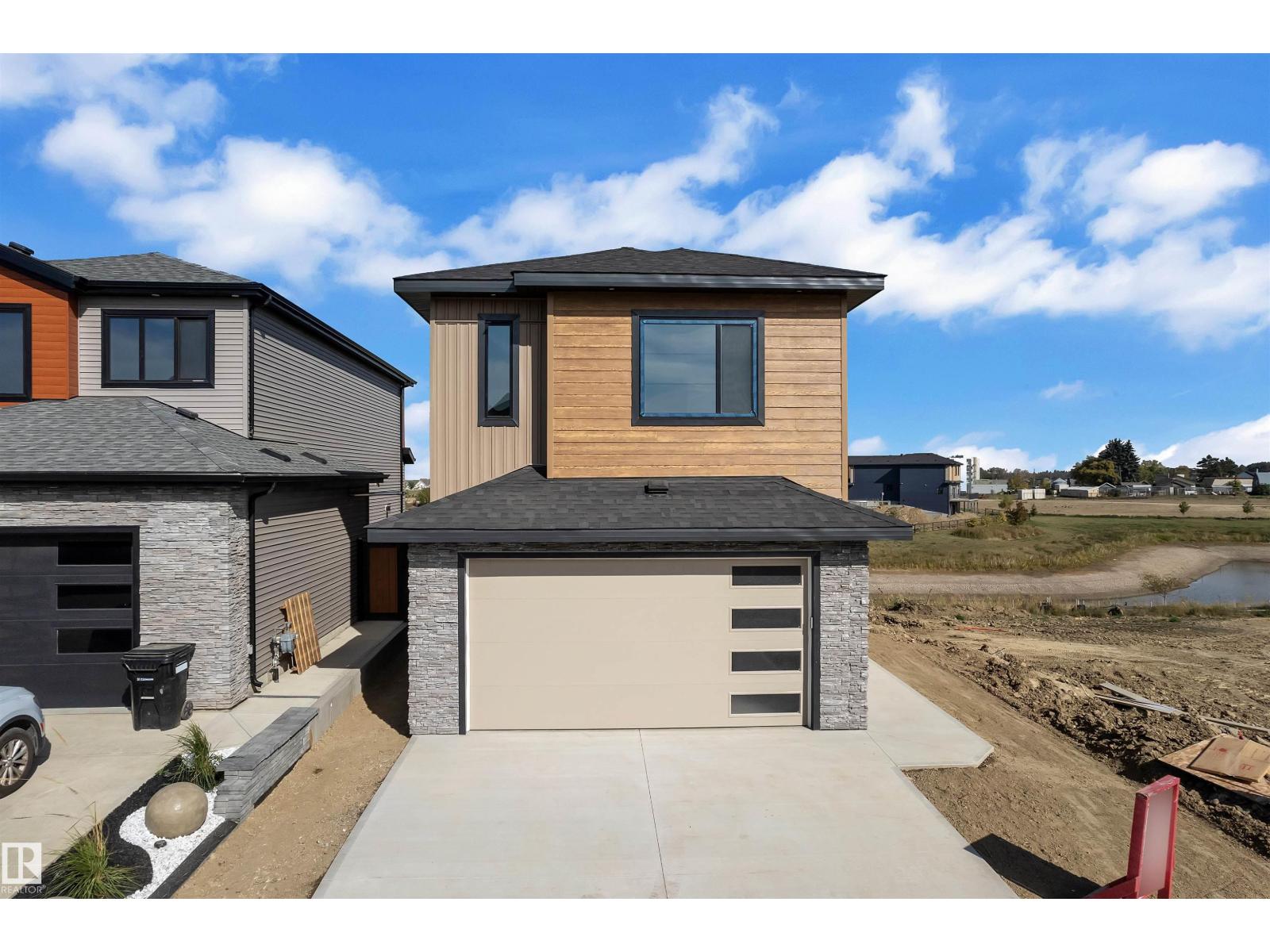 30 Tilia Pl, Spruce Grove, Alberta  T7X 0Z3 - Photo 1 - E4458880
