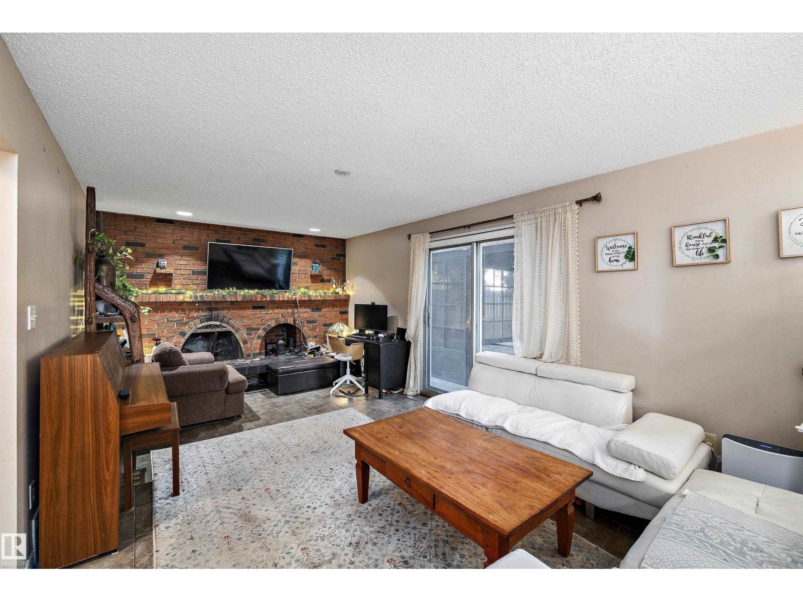 1456 Knottwood Rd E Nw, Edmonton, Alberta  T6K 2J9 - Photo 15 - E4458886