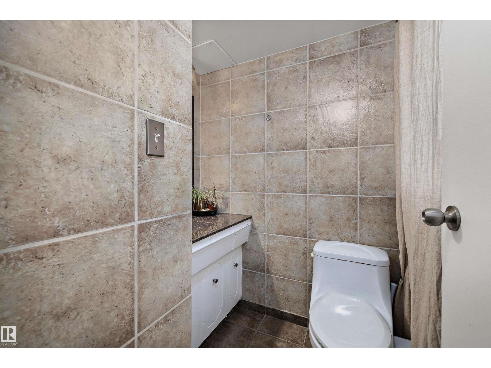 1456 Knottwood Rd E Nw, Edmonton, Alberta  T6K 2J9 - Photo 19 - E4458886