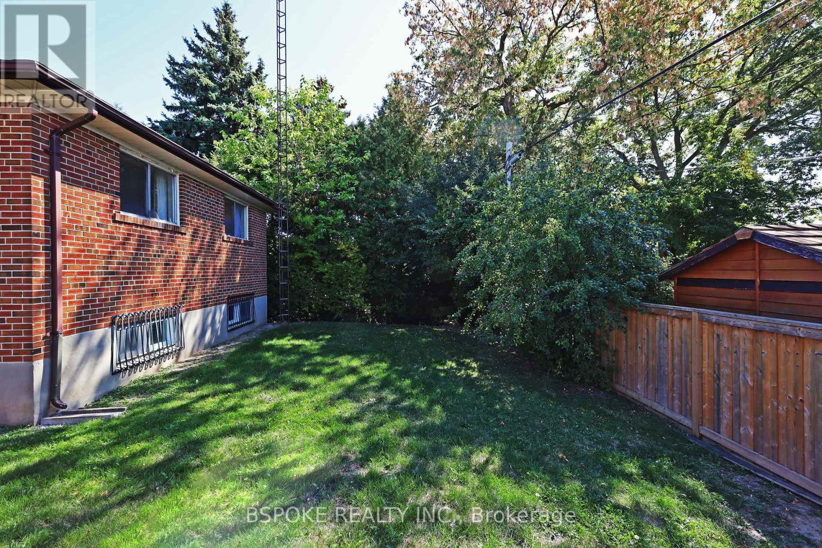 54 Warner Avenue, Toronto, Ontario  M4A 1Z4 - Photo 26 - C12418458