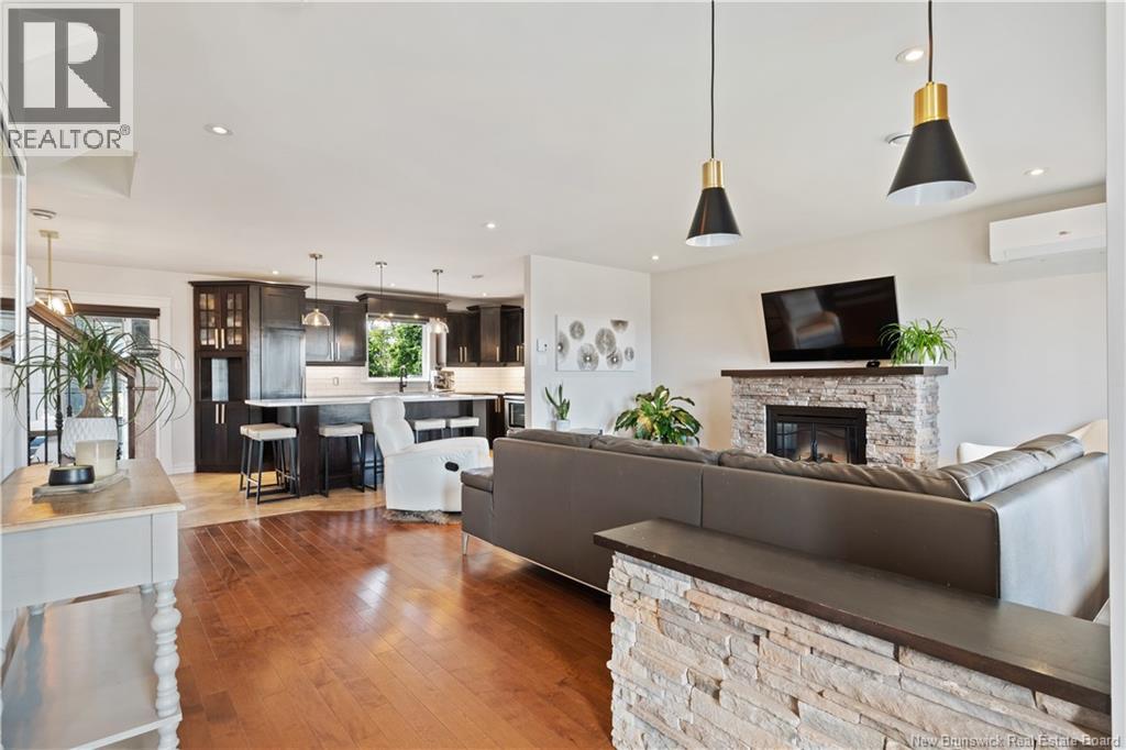 100 Fidele, Dieppe, New Brunswick  E1A 0C9 - Photo 4 - NB127129